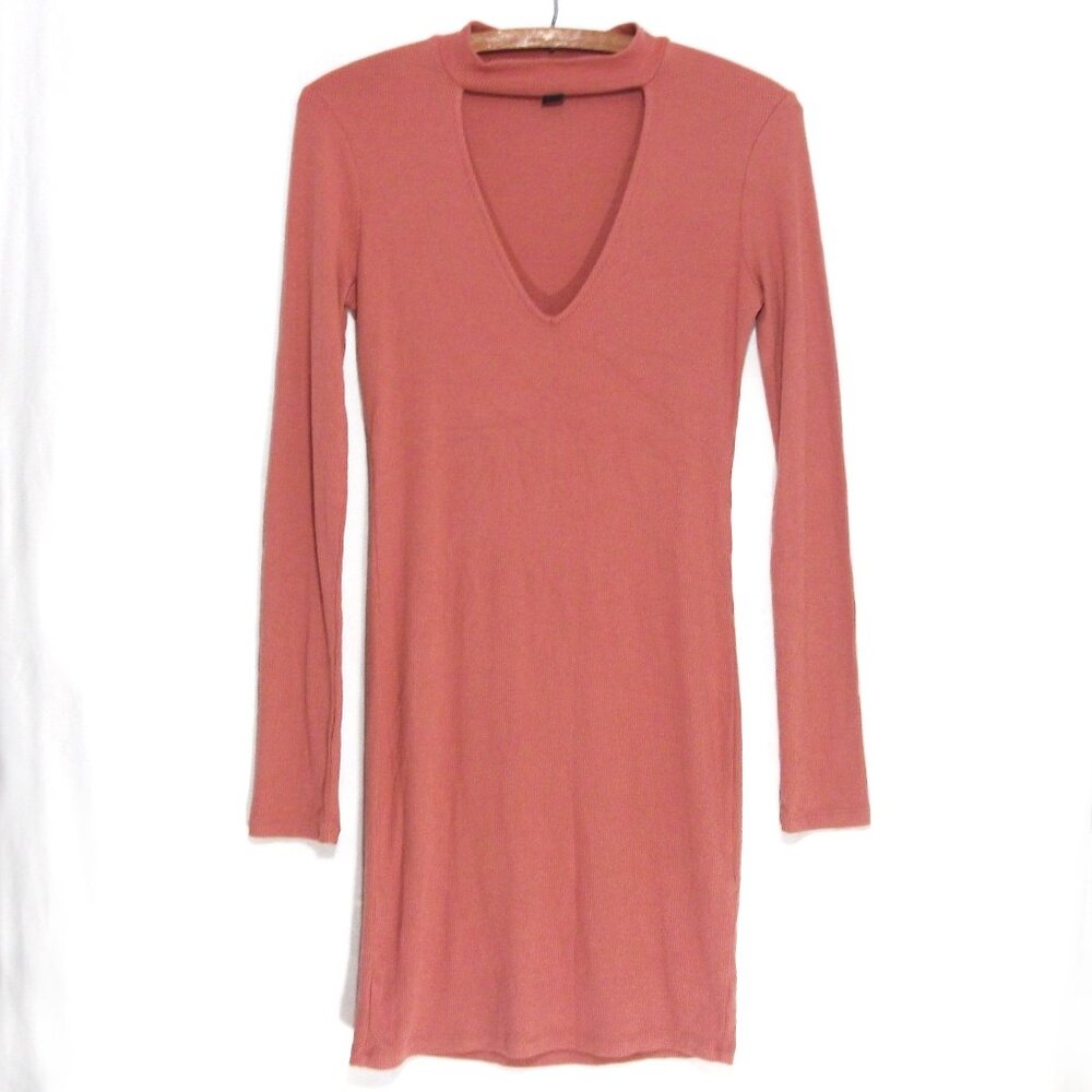 FOREVER 21 Slim Fit Lowcut DRESS Mauve Pink Size M MEDIUM